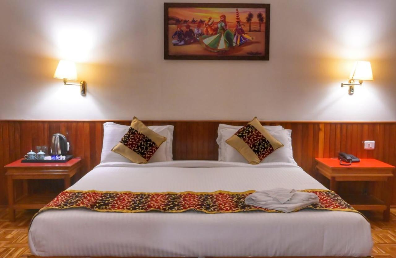 Hotel Chiminda Pelling Bagian luar foto