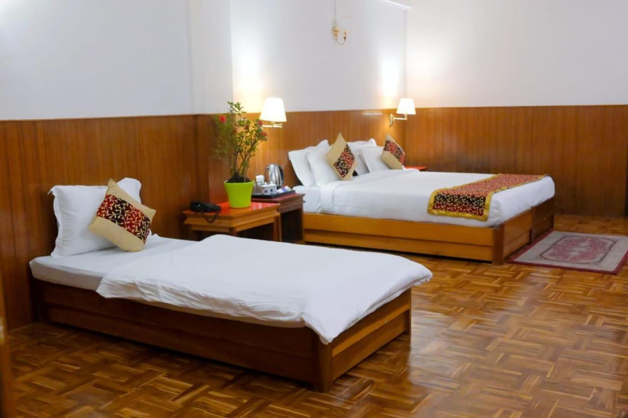 Hotel Chiminda Pelling Bagian luar foto